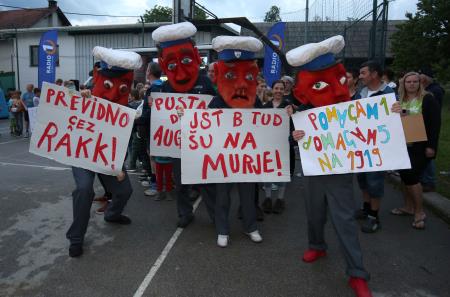 DEŽELAK NA UNCU 08 FOTO LJUBO VUKELIČ